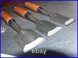 Funahiro Oire Nomi Japanese Bench Chisels Set of 3 30, 36, 42mm Red Oak Funahiro Oire Nomi Japanese Bench Chisels Set of 3 30, 36, 42mm Red Oak