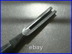 Futamata Mukomachi Nomi Japanese Bench Chisel 6mm / 18mm Special Shape Used