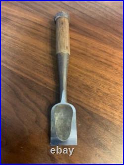 Osahiro Japanese Bench Chisel Oire Nomi Kadouchi Right angle 30mm Used Osahiro Japanese Bench Chisel Oire Nomi Kadouchi Right angle 30mm Used