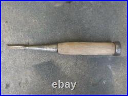 Used Japanese Chisel Nomi Professional Oire Nomi Carpentry Tool Blade F/S 039