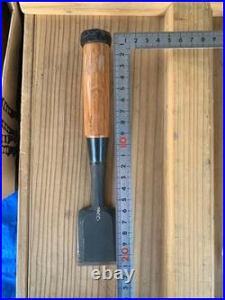 Yamahiro Japanese Bench Chisel Oire Nomi 42mm Okayama Takeshi Red oak Used